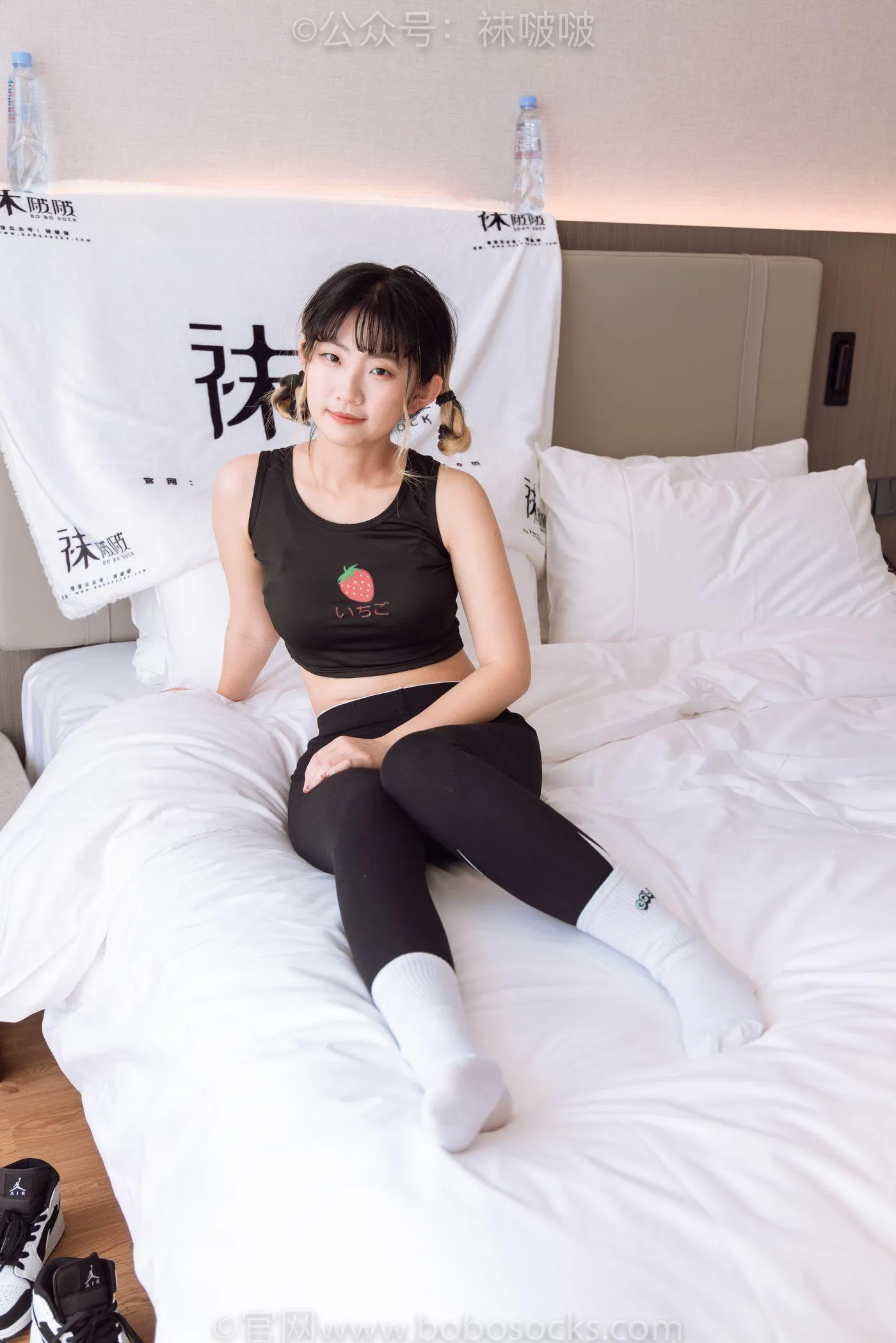 [BoBoSocks袜啵啵]NO.059 砂糖-AJ板鞋、白棉袜、裸足 [142P]插图1